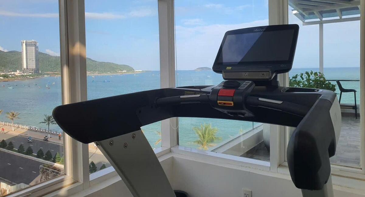 Ocean View Villa - 8 Bedrooms - In Great Location - Just 10M From The Beach 芽庄 外观 照片